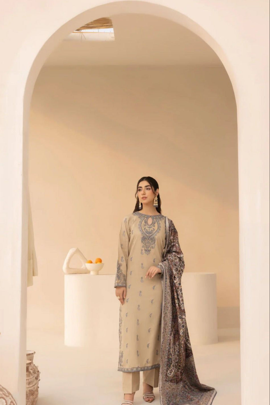 DFW-518 Mohagani Heavy Embroidery 3Pc Lawn Suit