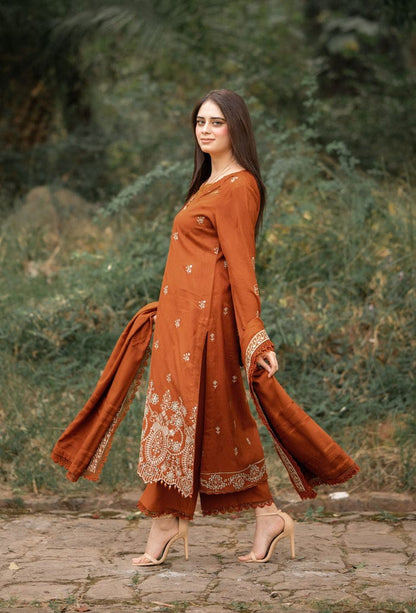 DFW-1147 Libaas Heavy Embroidery 3PC Dhanak Suit