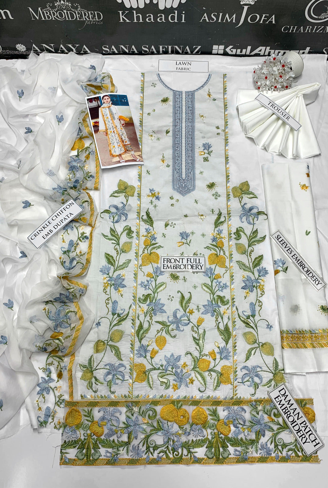 DFW-706 Zaha Heavy Embroidery 3Pc Lawn Suit