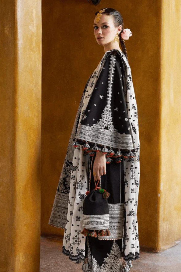 DFW-919 Zara Shah Jahan Heavy Embroidery 3PC Dhanak Suit