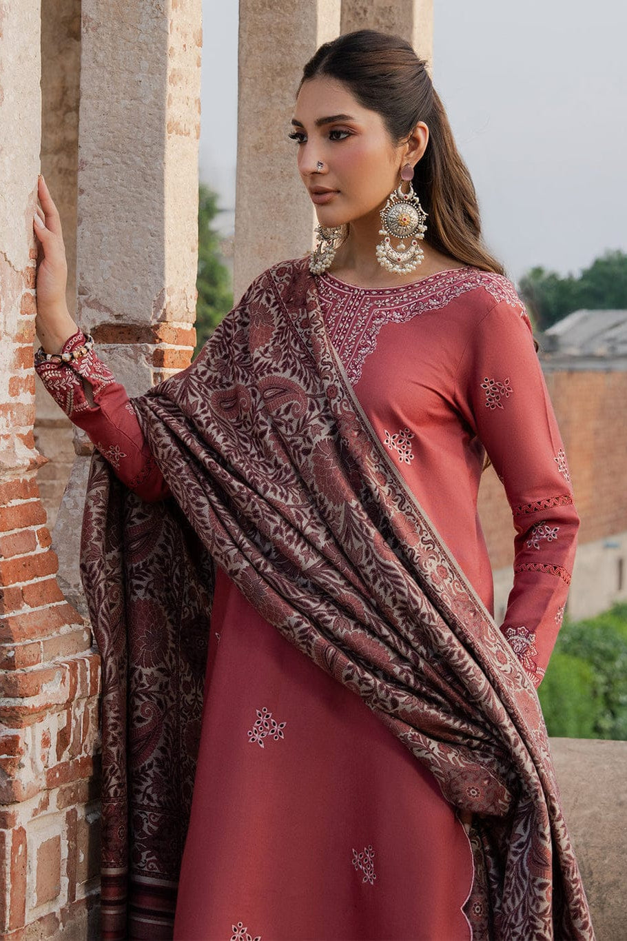 DFW-1244 Izel Embroidery 3PC Dhanak Suit