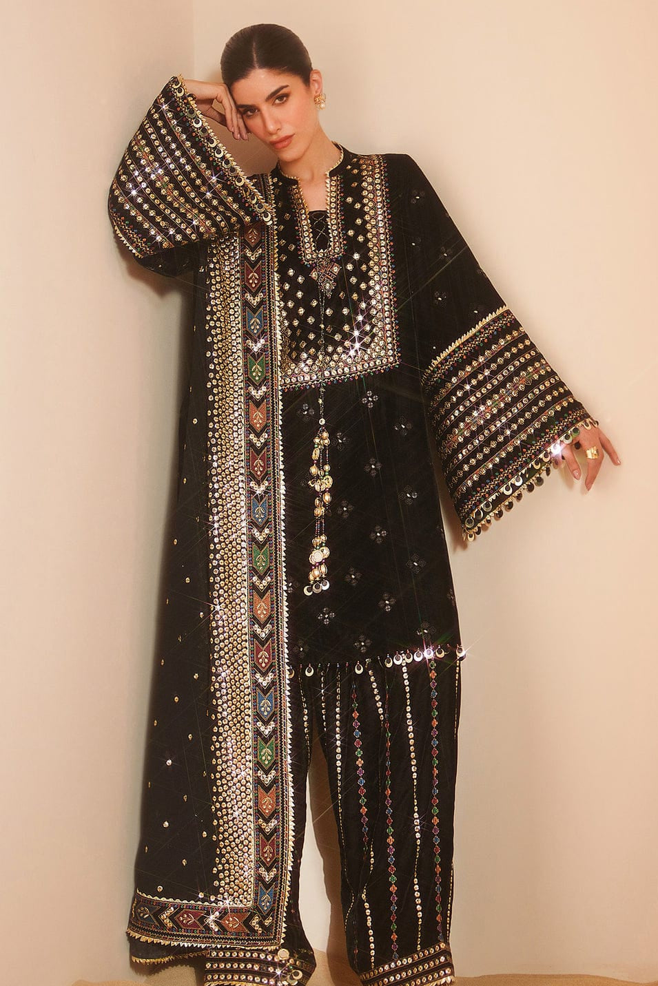 DFW-1228 Jazmin Embroidery 3PC Dhanak Suit