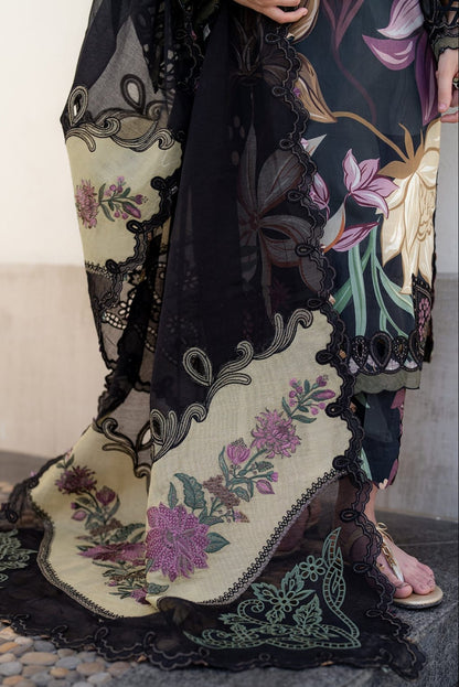DFW-1107 Baroque Embroidery 3PC Karandi Suit