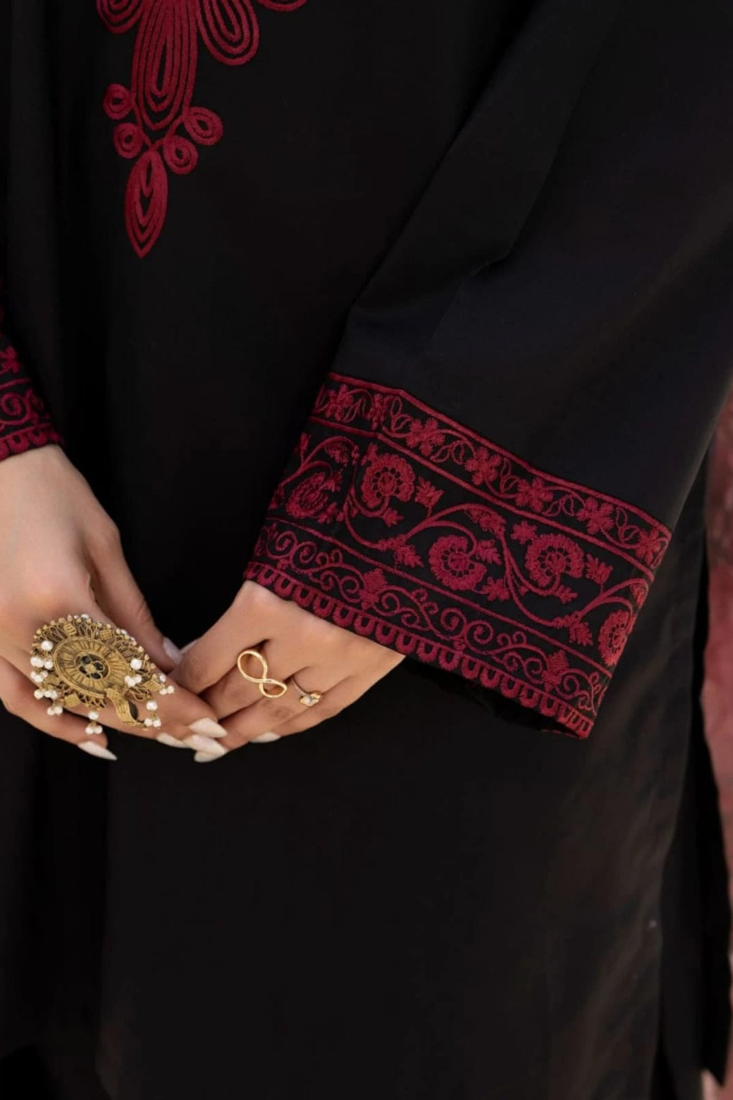 DFW-1161 Sapphire Embroidery 2PC Dhanak Suit