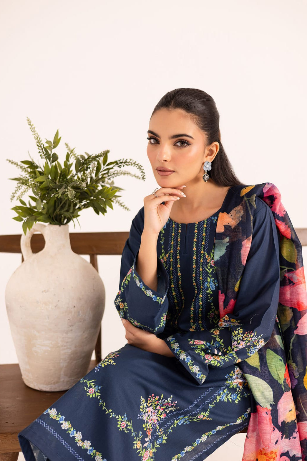 DFW-1074 Zara Shah Jahan Embroidery 3PC Dhanak Suit