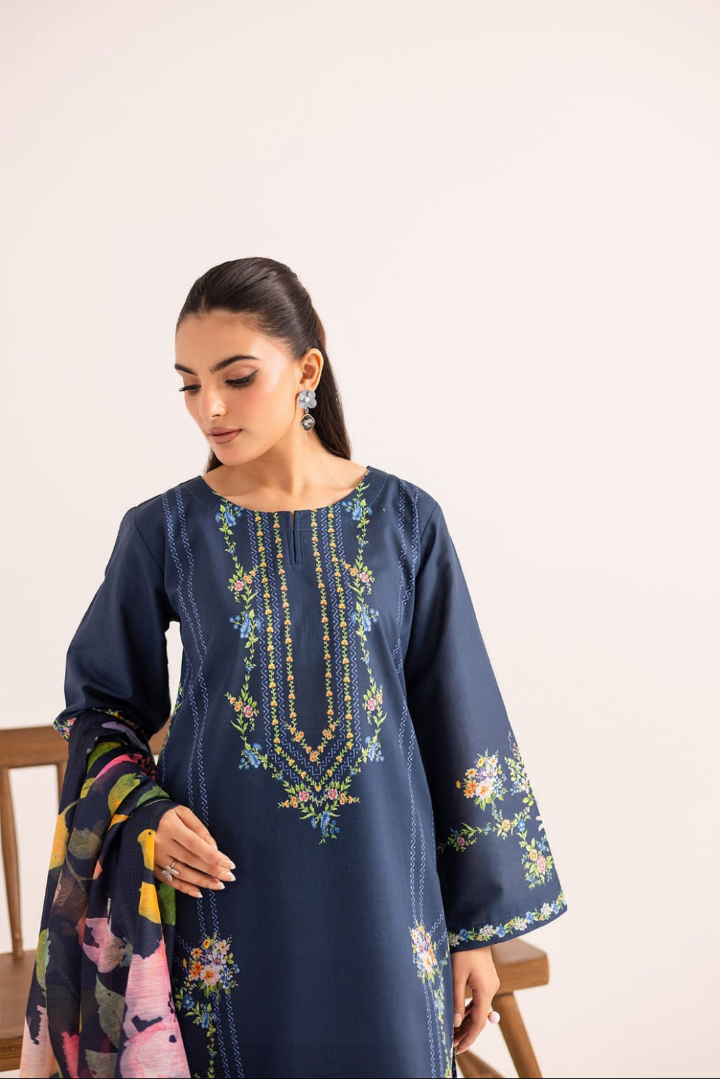 DFW-1074 Zara Shah Jahan Embroidery 3PC Dhanak Suit