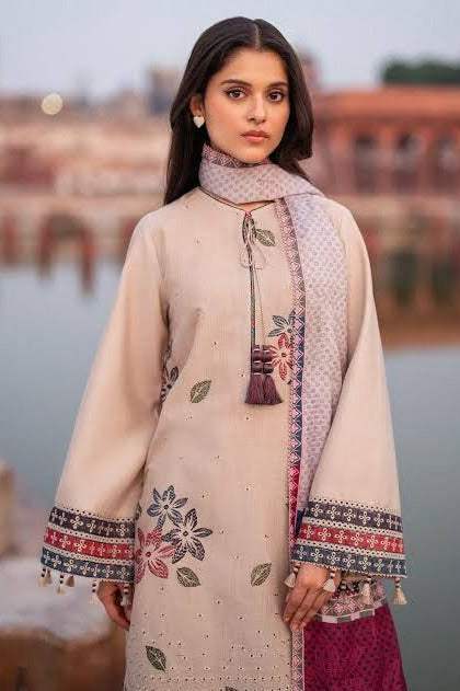 DFW-517 Jazmin Heavy Embroidery 3Pc Lawn Suit