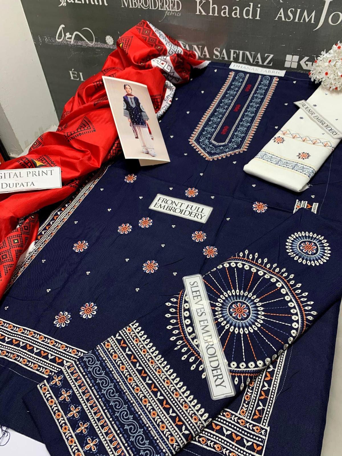 DFW-882 Jazmin Heavy Embroidery 3PC Linen Suit