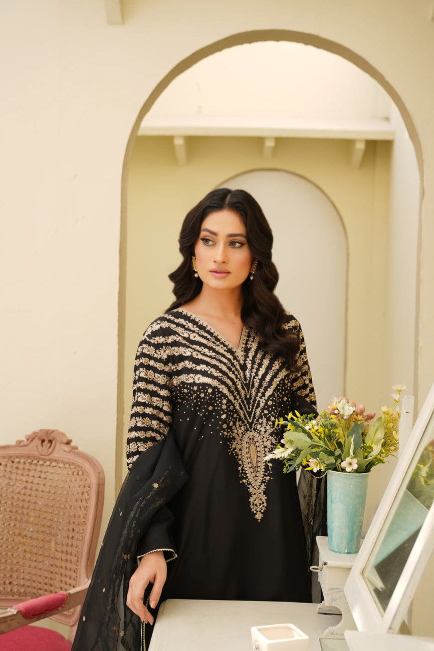 DFW-1192 Jazmin Embroidery 3PC Dhanak Suit