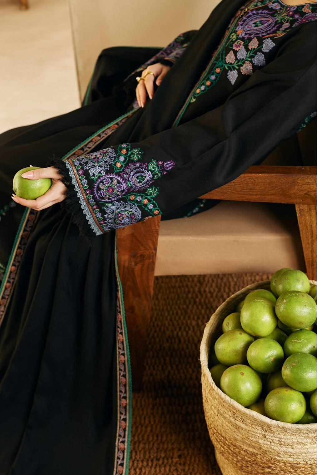 DFW-1098 Zara Shah Jahan Embroidery 3PC Dhanak Suit