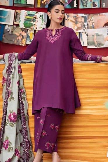 DFW-1304 Sapphire Embroidery 3PC Lawn Suit