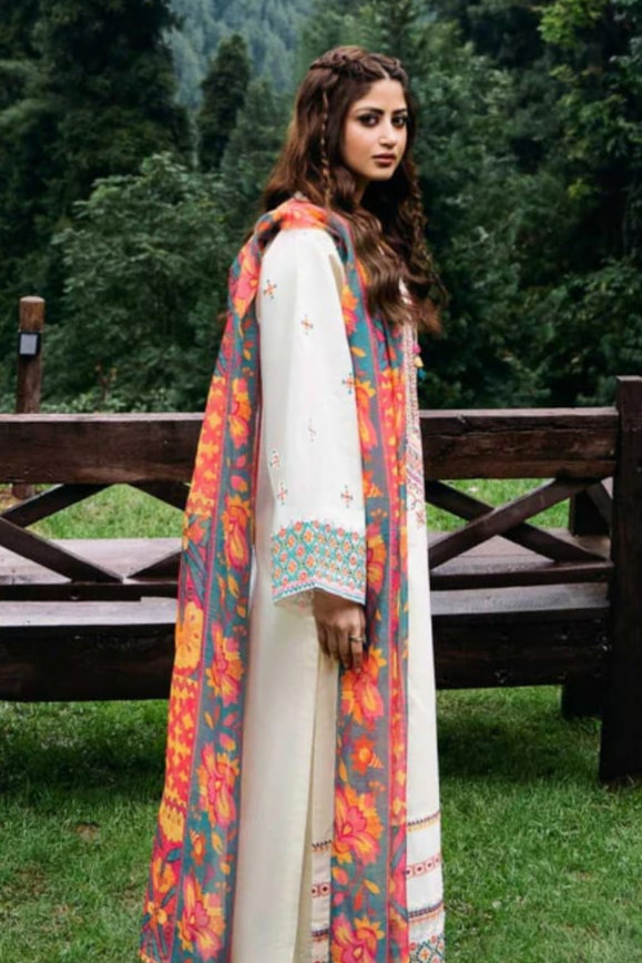 DFW-895 Sapphire Heavy Embroidery 3PC Dhanak Suit