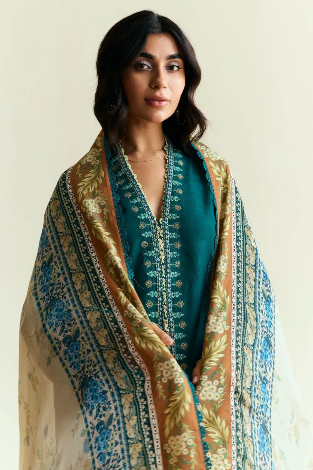 DFW-1075 Zara Shah Jahan Embroidery 3PC Dhanak Suit