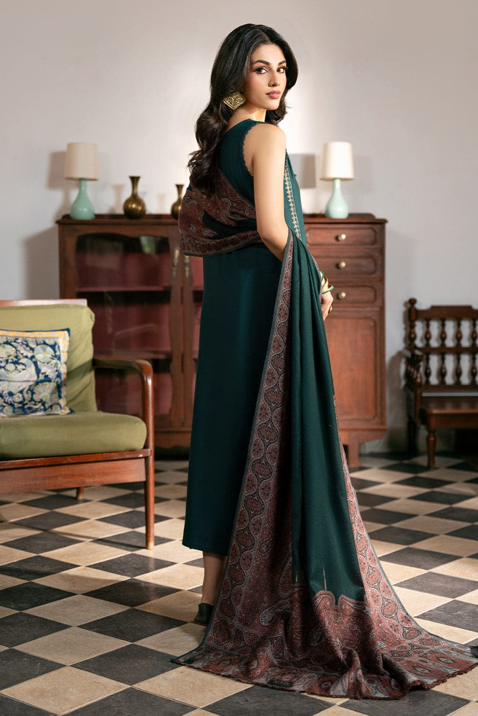 DFW-1261 Izel Embroidery 3PC Dhanak Suit