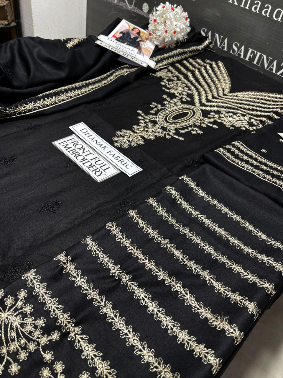 DFW-1192 Jazmin Embroidery 3PC Dhanak Suit