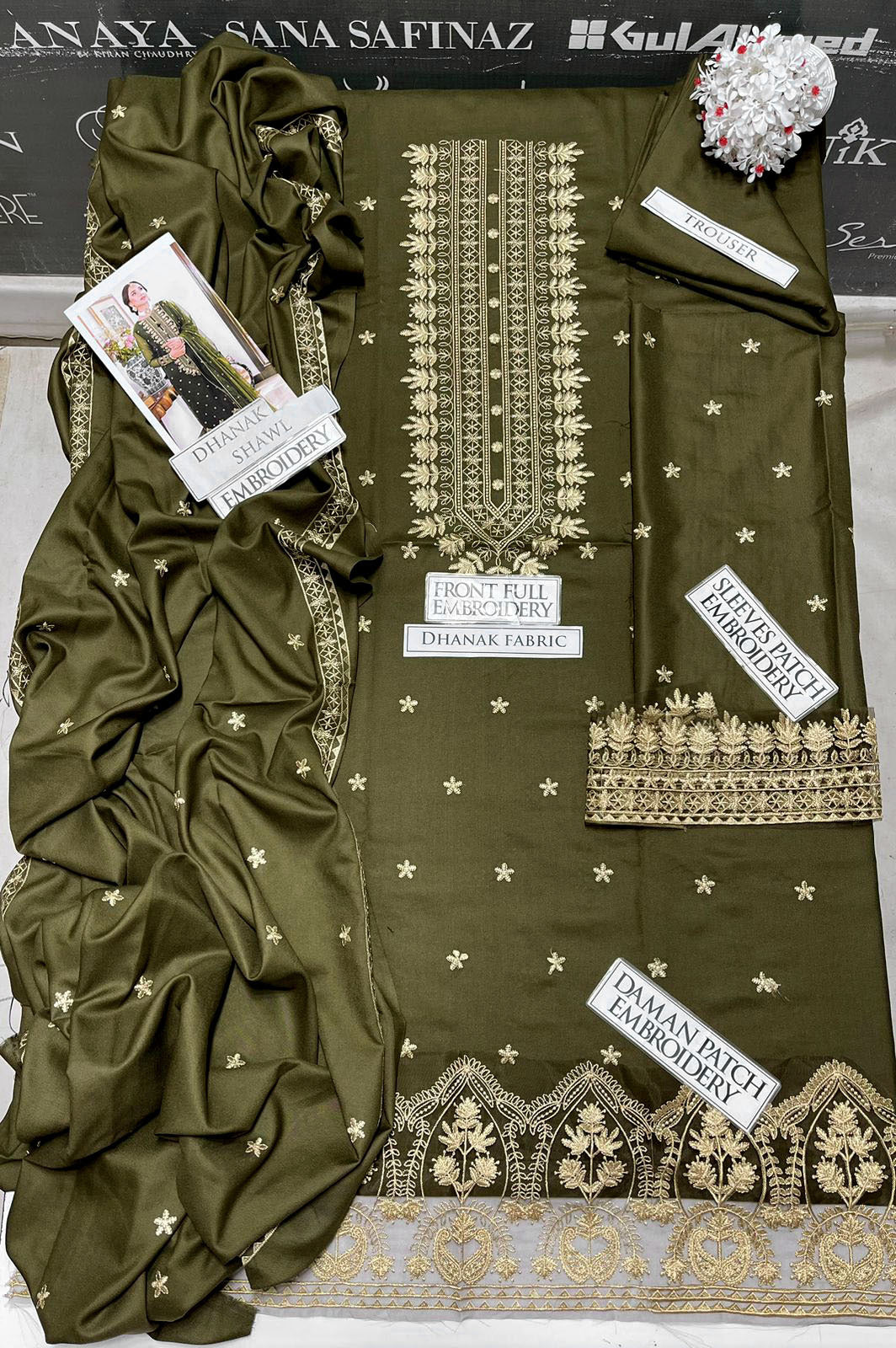 DFW-1153 Asim Jofa Heavy Embroidery 3PC Dhanak Suit