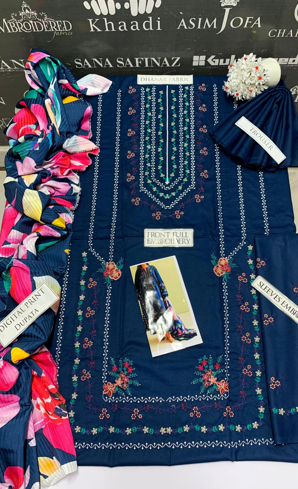 DFW-931 Zara Shah Jahan Heavy Embroidery 3PC Dhanak Suit