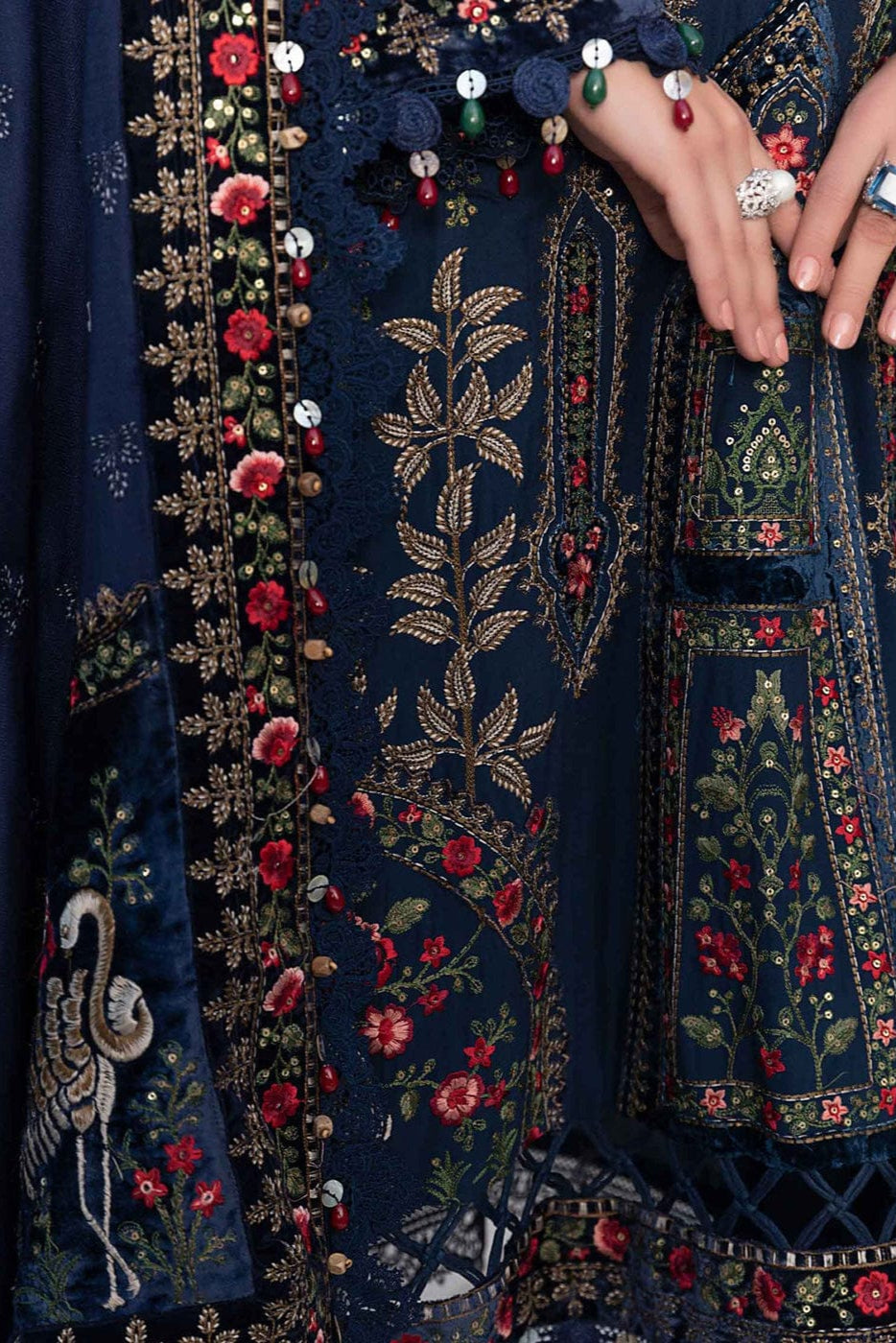 DFW-998 Maria B (Special Edition) Heavy Embroidery 3PC Dhanak Suit