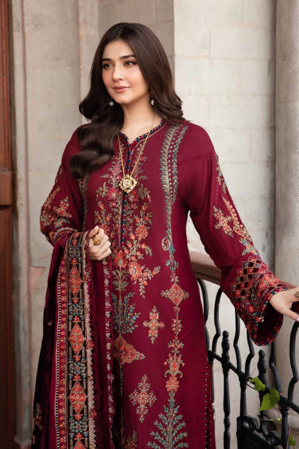 DFW-932 Maria B Heavy Embroidery 3PC Linen Suit