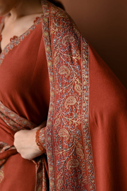 DFW-1194 Batik Embroidery 3PC Dhanak Suit