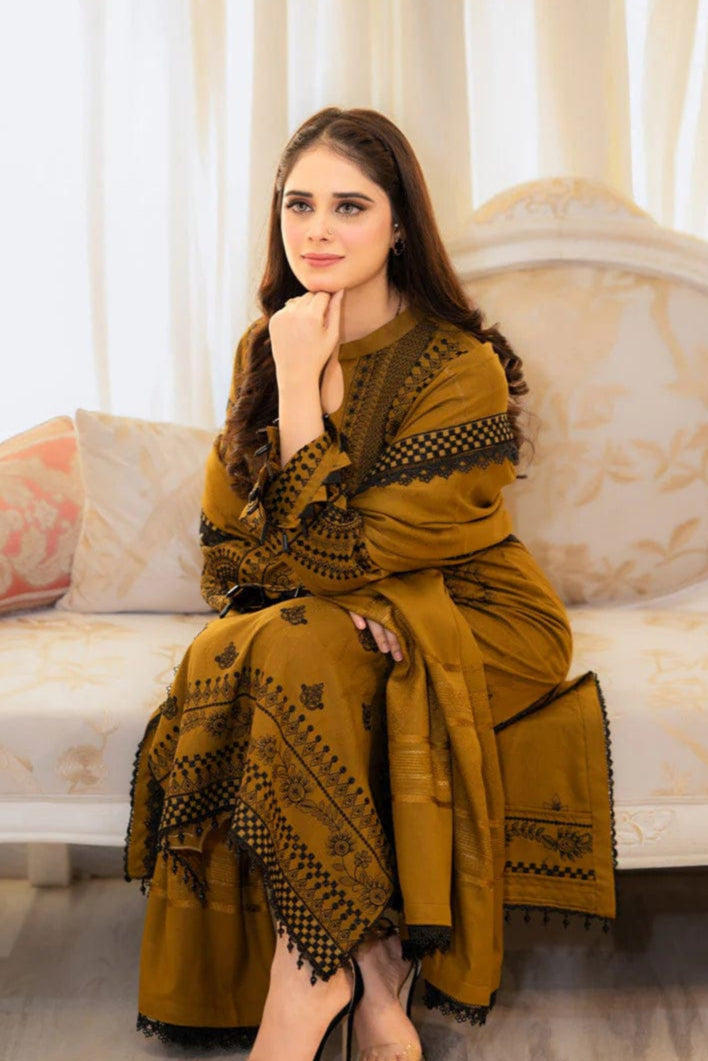 DFW-999 Nakoosh Heavy Embroidery 3PC Dhanak Suit