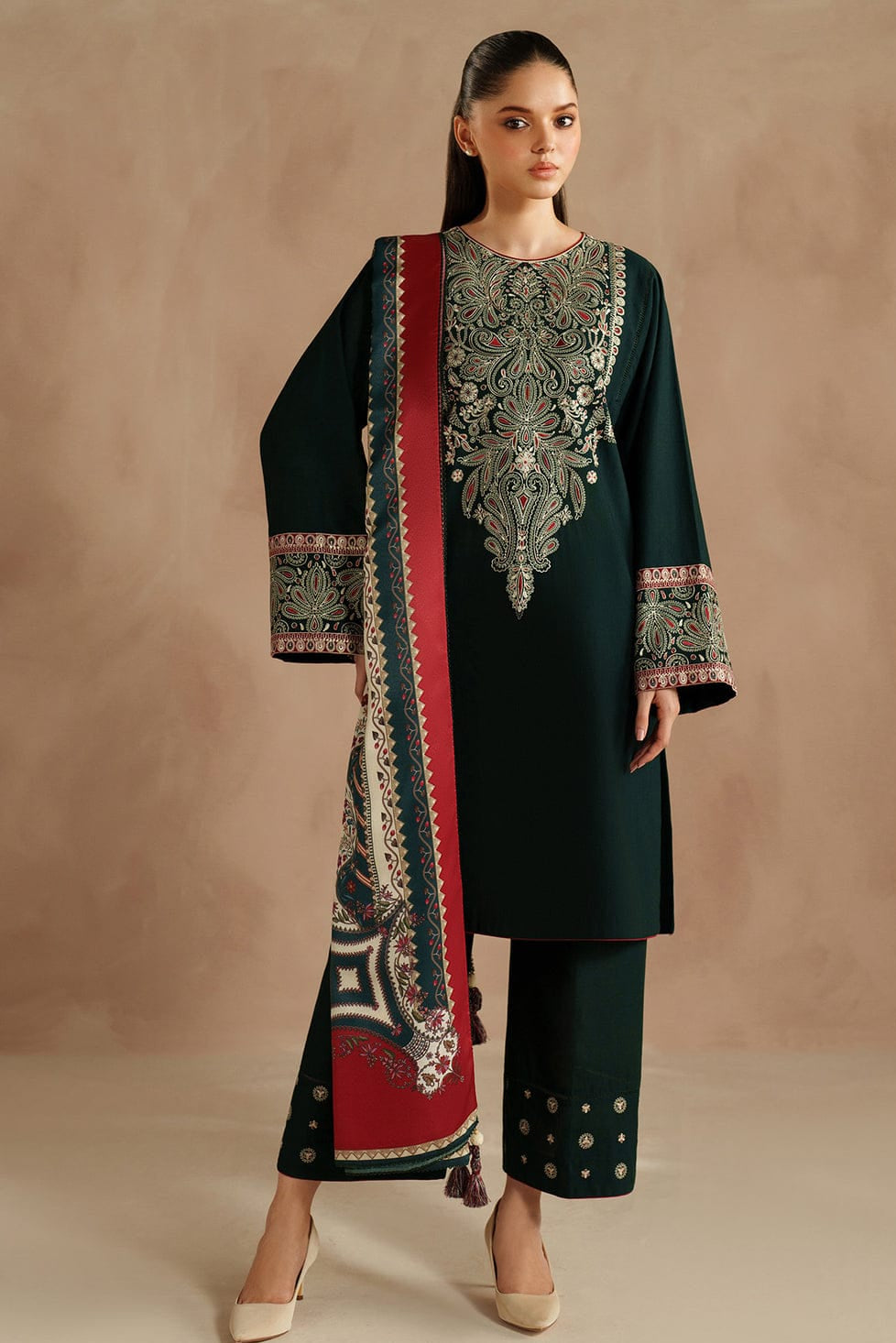 DFW-1205 Jazmin Embroidery 3PC Dhanak Suit