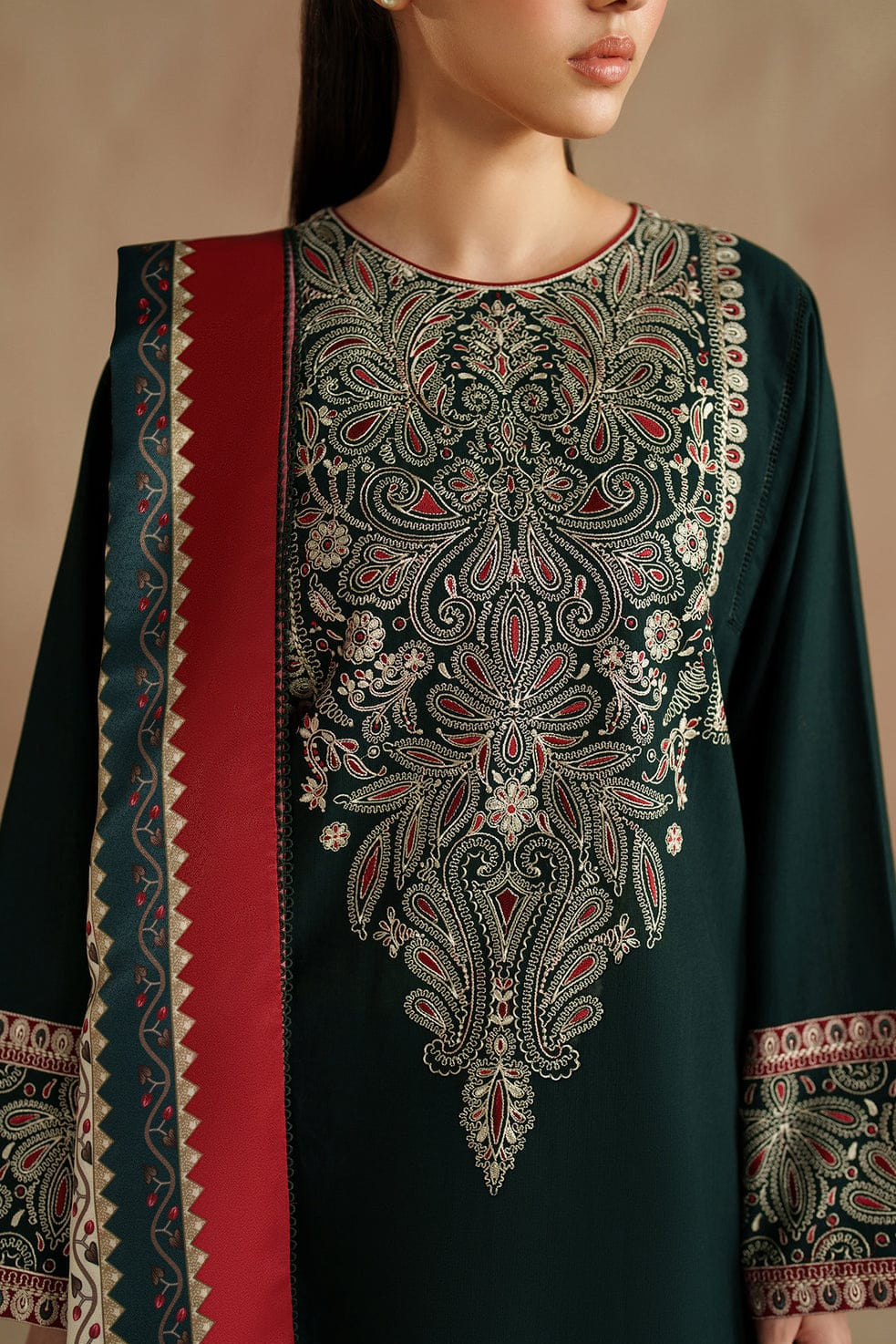 DFW-1205 Jazmin Embroidery 3PC Dhanak Suit