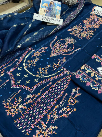 DFW-1289 Qalamkar Heavy Embroidery 3PC Lawn Suit