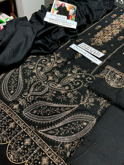 DFW-1155 Bareeze Heavy Embroidery 3PC Dhanak Suit