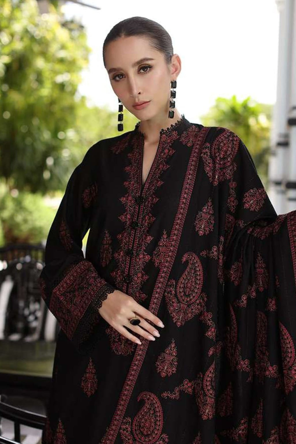 DFW-1319 Bareeze Embroidery 3PC Lawn Suit