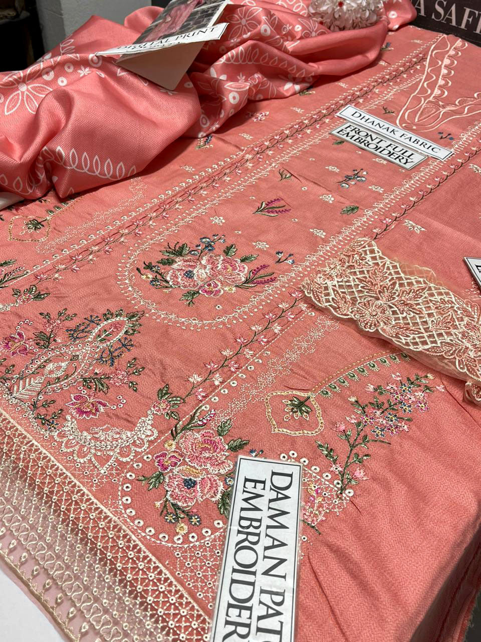DFW-1195 Qalamkar Heavy Embroidery 3PC Dhanak Suit