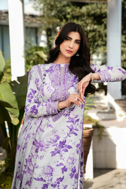 DFW-1196 Zainab Chottani Embroidery 3PC Karandi Suit