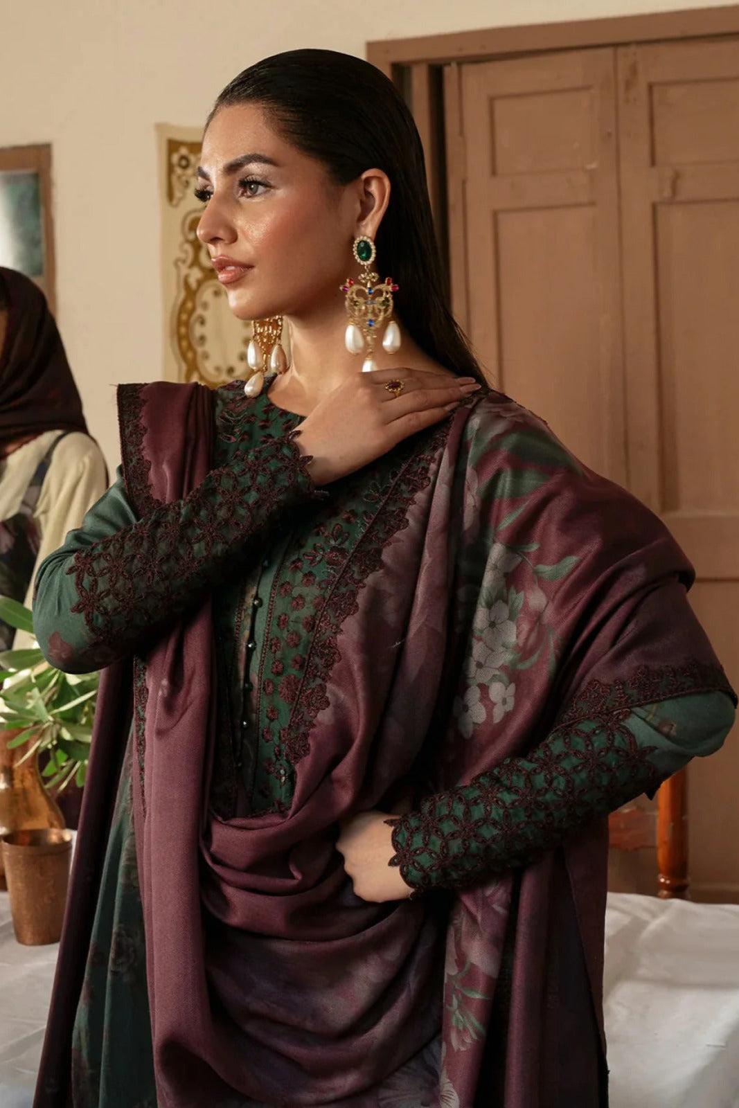 DFW-1057 Iznik Embroidery 3PC Dhanak Suit
