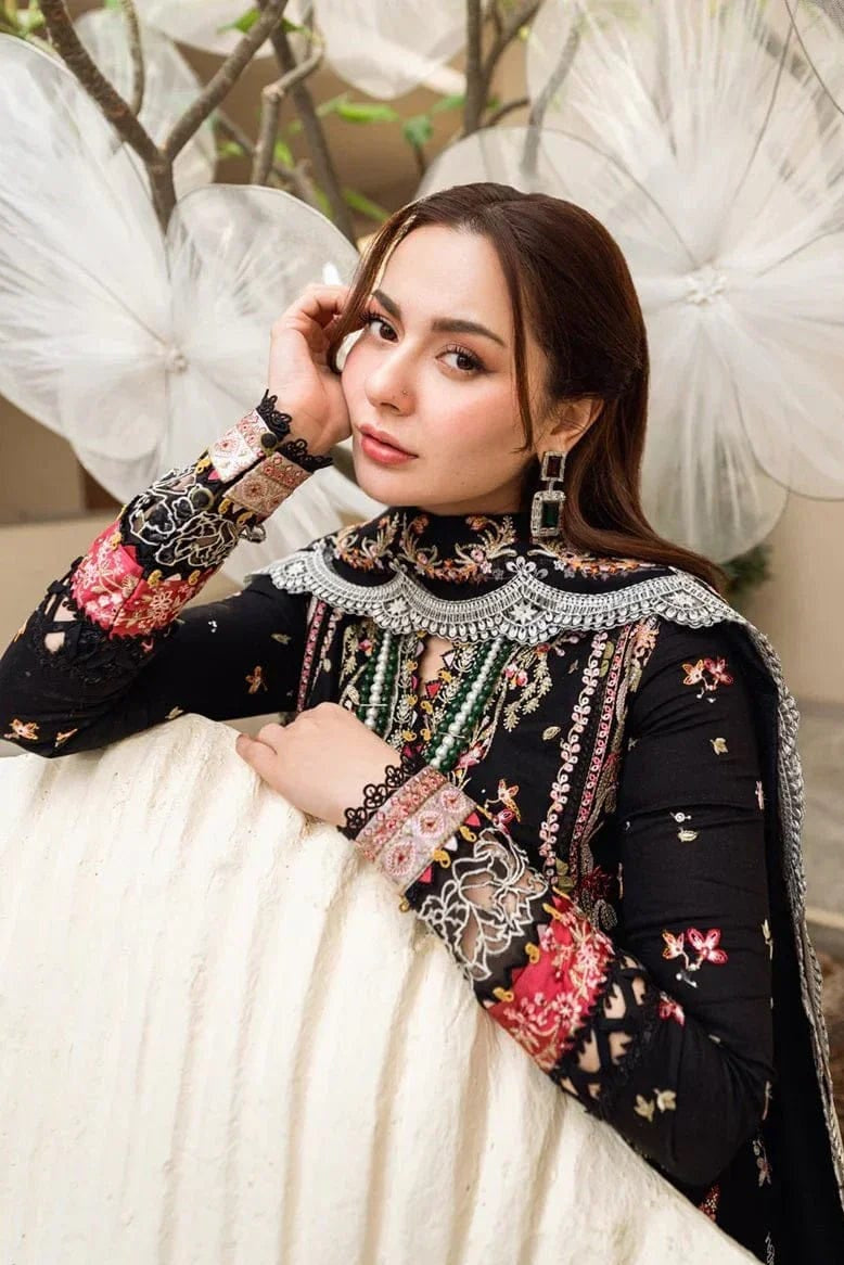 DFW-1347 Qalamkar Heavy Embroidery 3PC Lawn Suit
