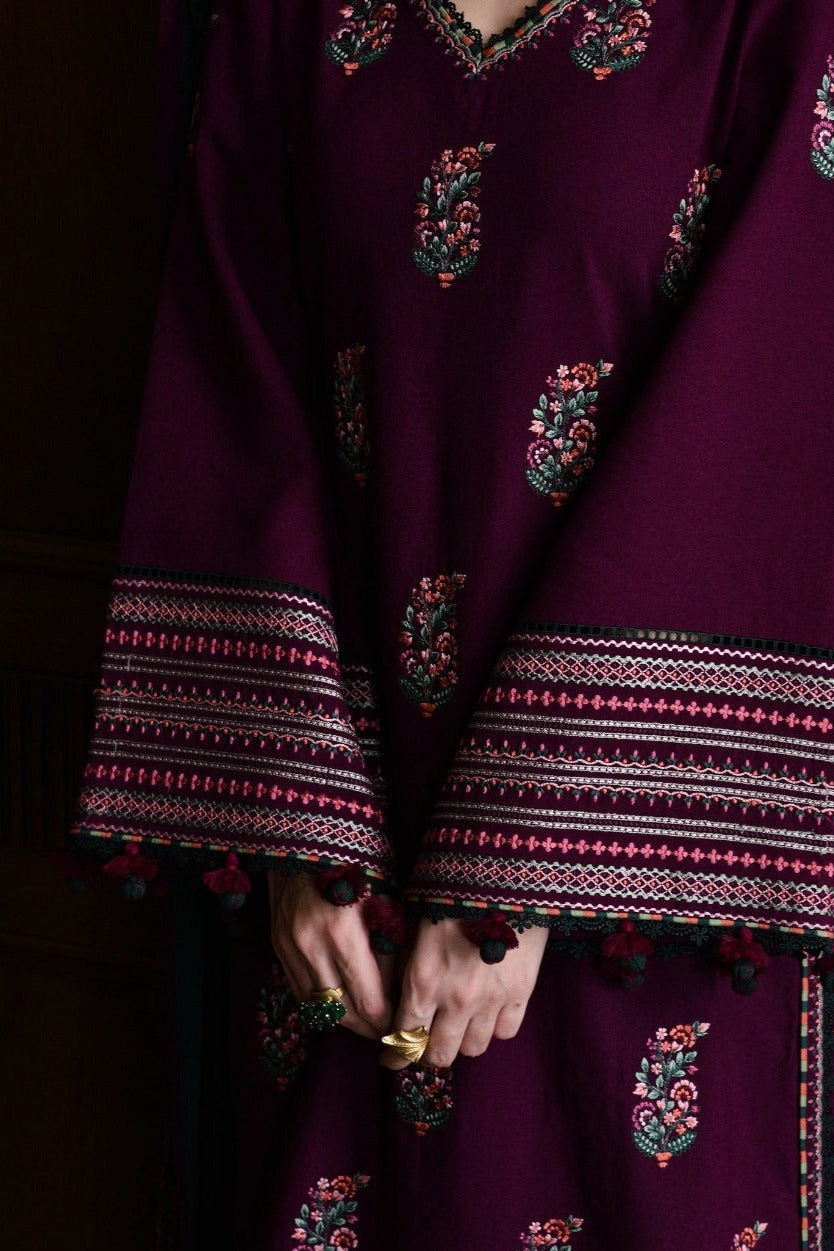 DFW-1233 Batik Embroidery 3PC Dhanak Suit