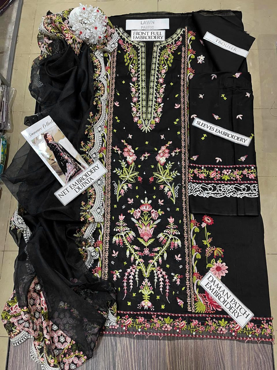 DFW-1347 Qalamkar Heavy Embroidery 3PC Lawn Suit