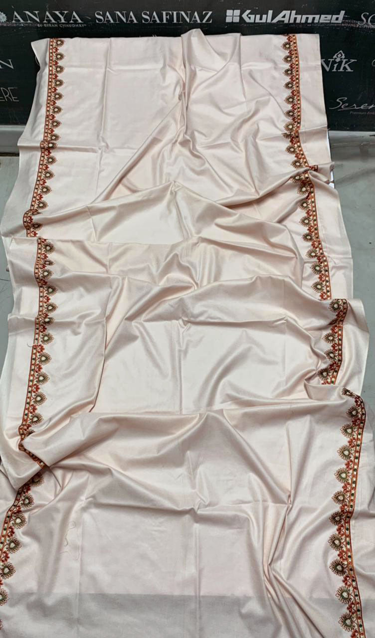 DFW-1171 Mahnur Embroidery 3PC Dhanak Suit