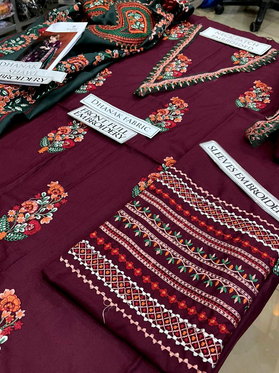 DFW-1233 Batik Embroidery 3PC Dhanak Suit