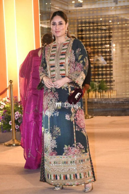 DFW-972 Aneelas (Kareena kapoor Special) Heavy Embroidery 3PC Dhanak Suit