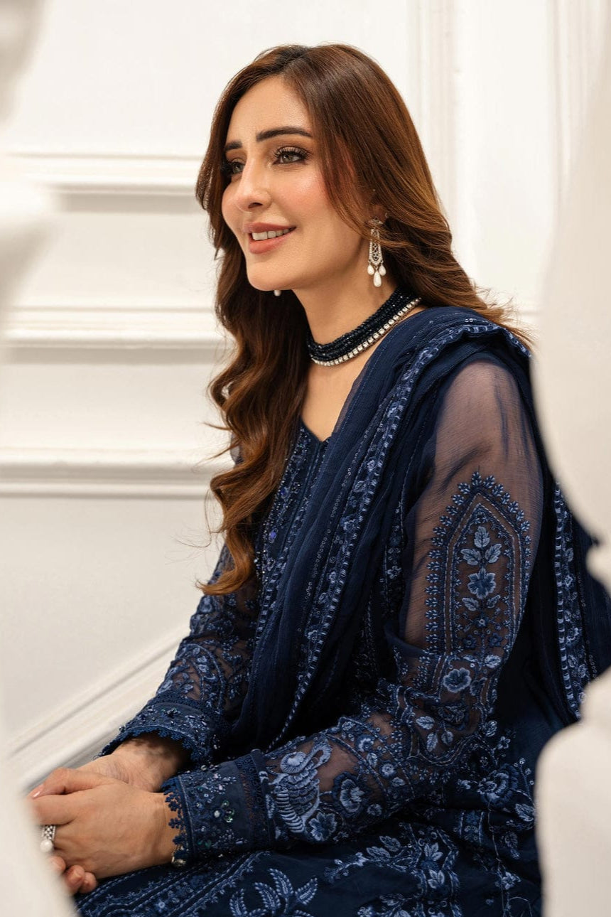 DFW-1058 Asim Jofa Heavy Embroidery 3PC Dhanak Suit