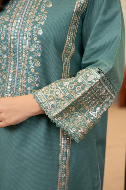 DFW-1256 Wania Embroidery 3PC Dhanak Suit