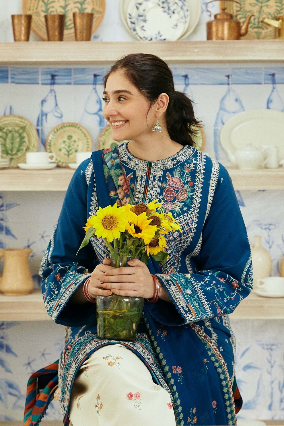 DFW-588 Zara Shah Jahan Heavy Embroidery 3Pc Lawn Suit