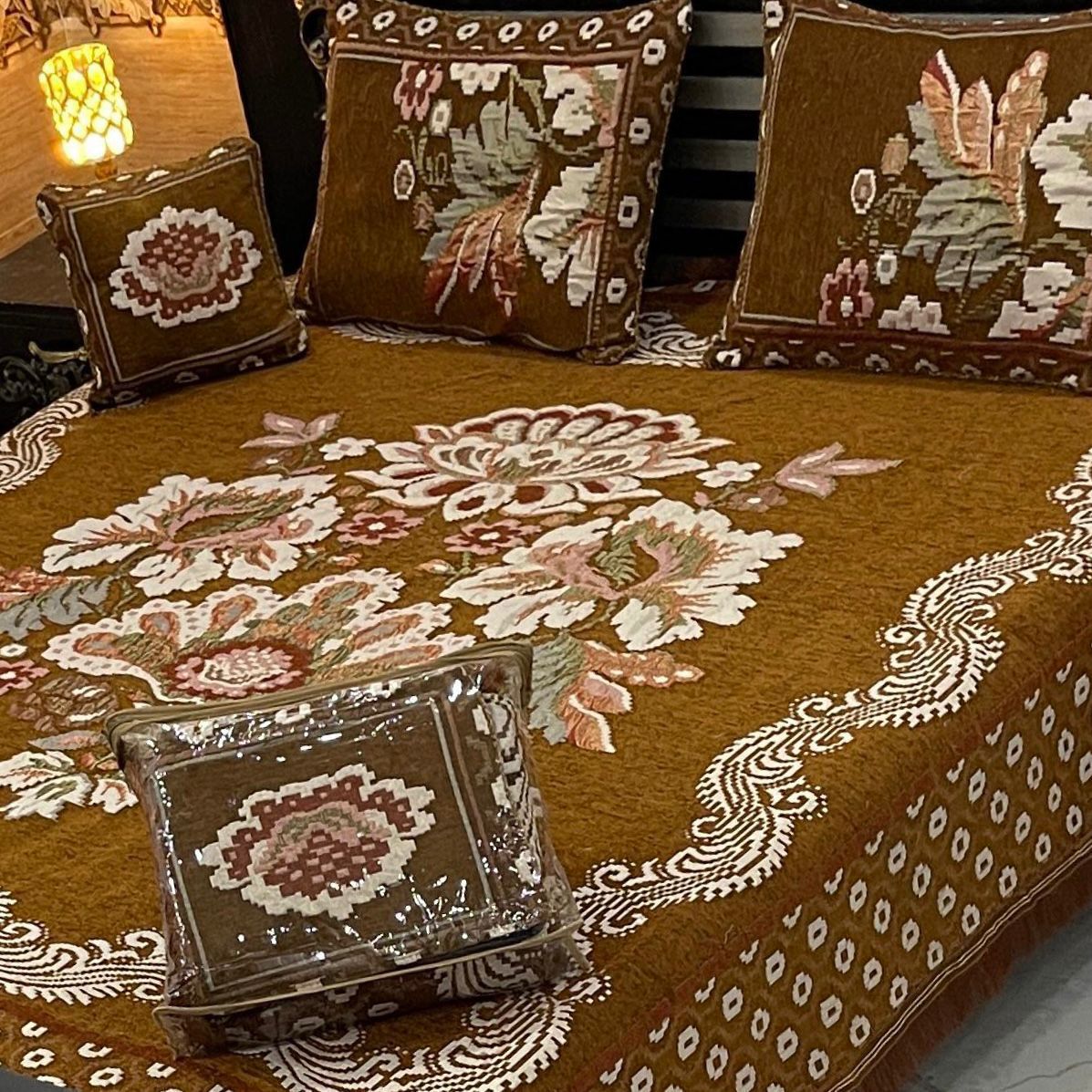 DFB-32E5 4PC Velvet Jacquard Bedsheet