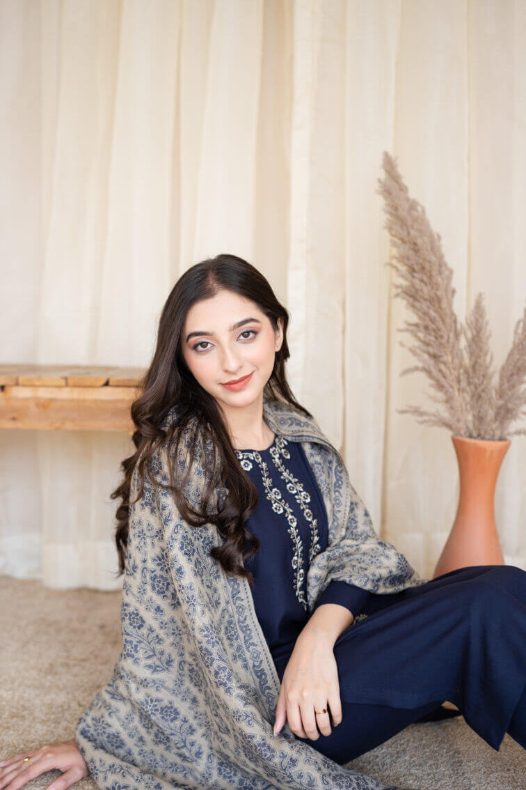 DFW-1086 A Sling Embroidery 3PC Dhanak Suit