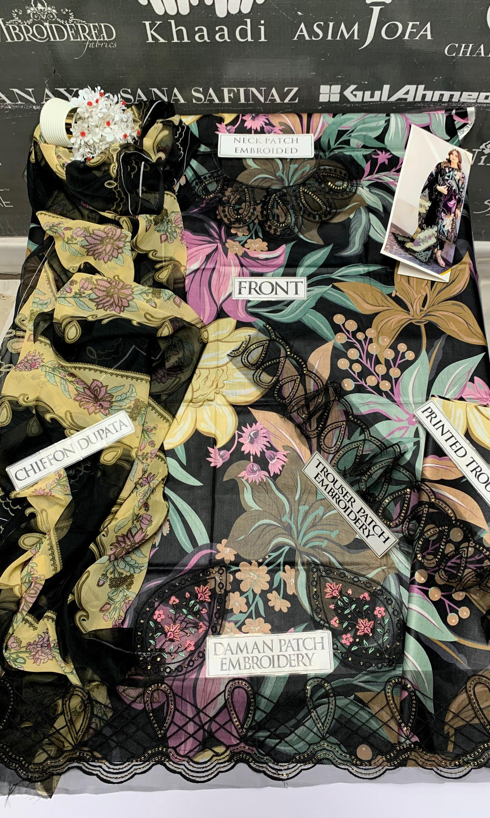 DFW - 866 Baroque Embroidery 3Pc Lawn Suit