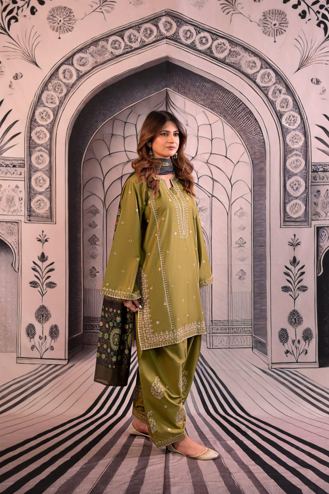 DFW-869 Urge Heavy Embroidery 3PC Dhanak Suit
