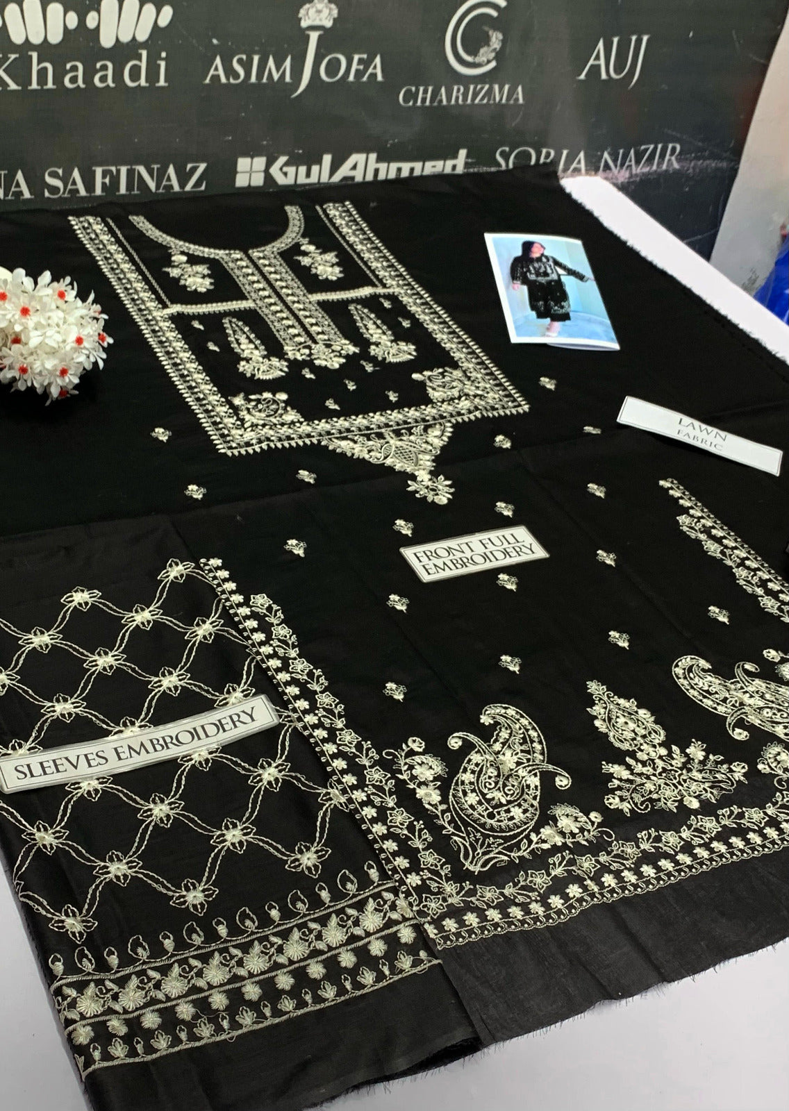 DFW-696A Tawakal Heavy Embroidery 2Pc Lawn Suit