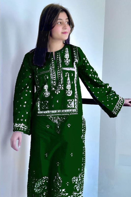 DFW-696C Tawakal Heavy Embroidery 2Pc Lawn Suit